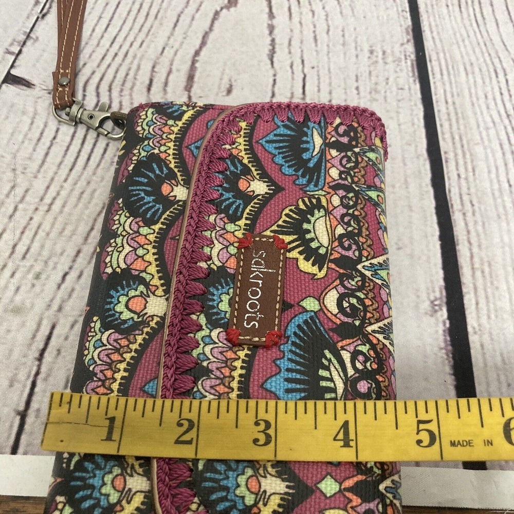 Sakroots Wallet Wristlet Bag Rectangle Colorful Aztec Multipockets Card Holder - Picture 8 of 8
